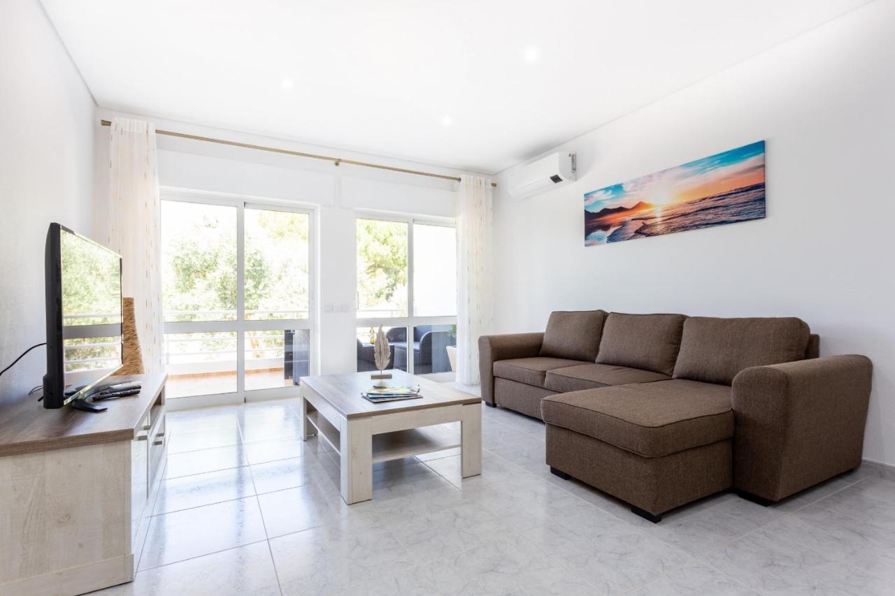 Downtown Lovers Home By Seewest Lagos Esterno foto