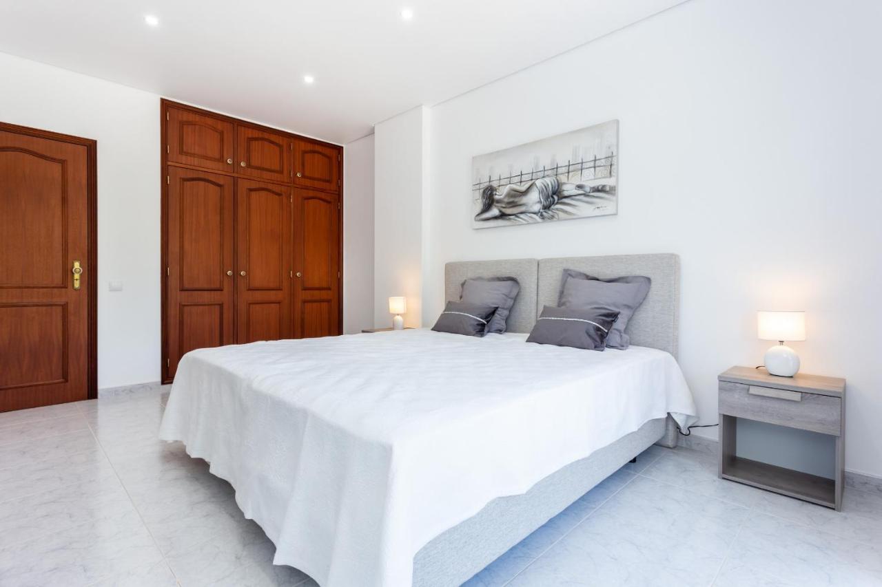 Downtown Lovers Home By Seewest Lagos Esterno foto